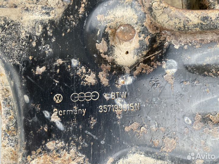 Балка передней подвески Volkswagen Passat B3