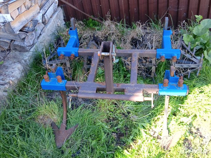 Культиватор-окучник для кмз-012