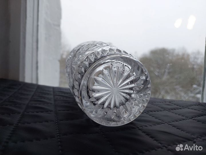Хрустальная ваза 20 см