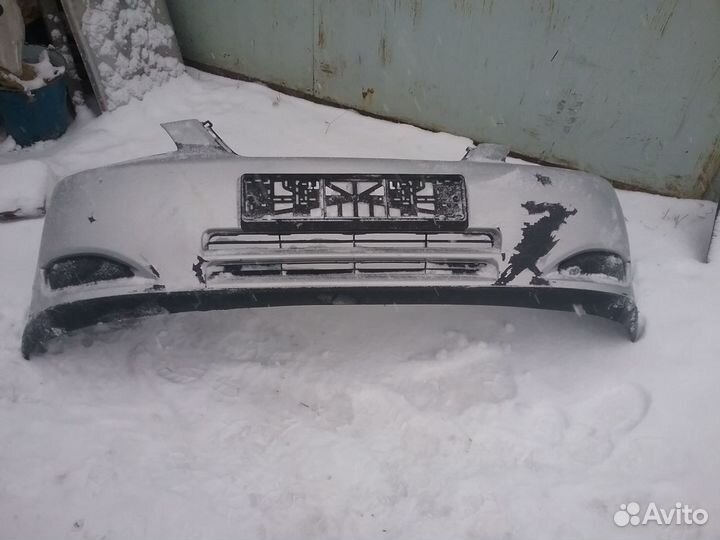 Бампер передний toyota corolla e12