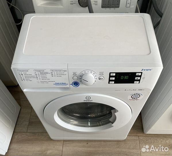 Стиральная машина Indesit 5кг узкая