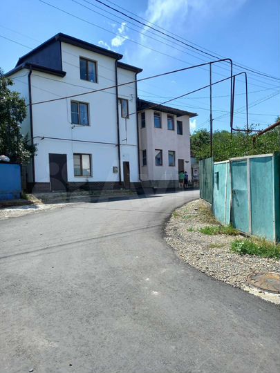 2-к. квартира, 60 м², 2/2 эт.