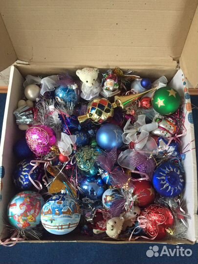 Елочные игрушки Цена за всю коробку