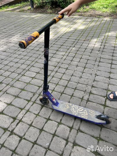 Трюковой самокат