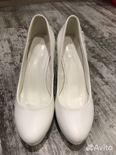 Туфли свадебные белые