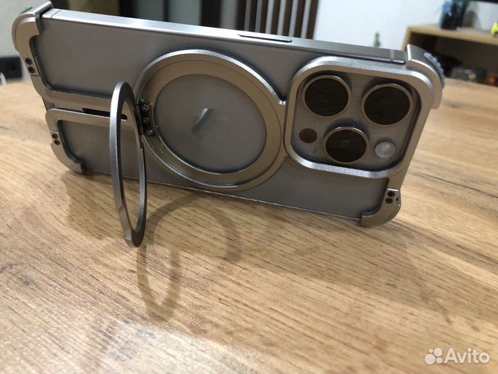 Чехол, бампер на айфон 15 про