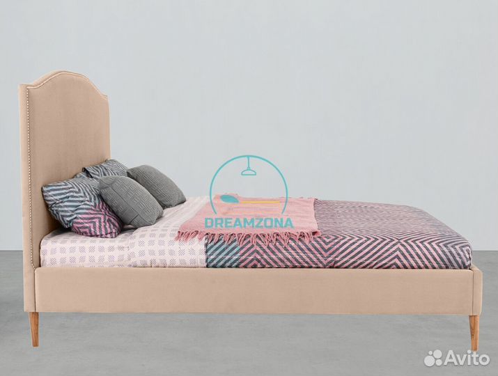 Кровать Аннет с мягким изголовьем