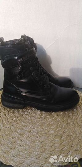 Ботинки для девочки