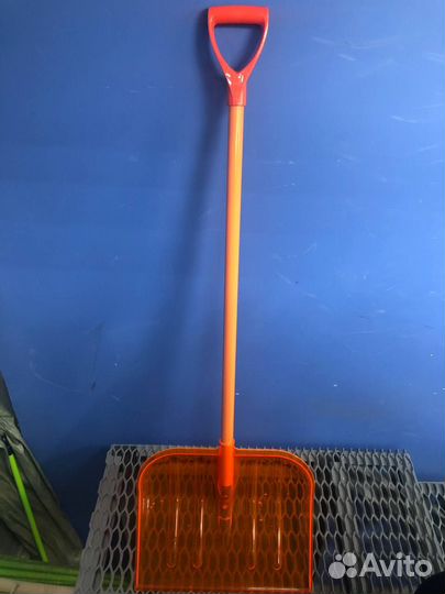 Лопата снеговая из поликарбоната