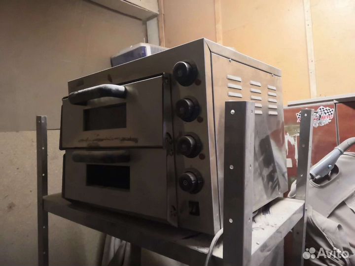 Пицца печь