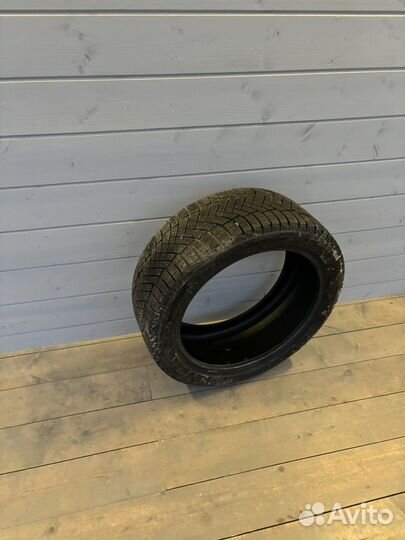 Pirelli WIceFR 225/45 R18 95H