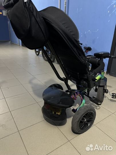 Детский трехколесный велосипед