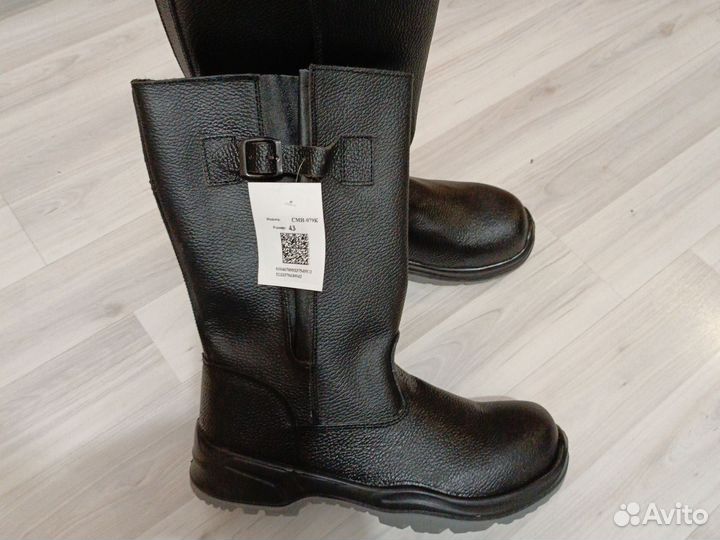 Сапоги, валенки,зимние и летние спецодежда