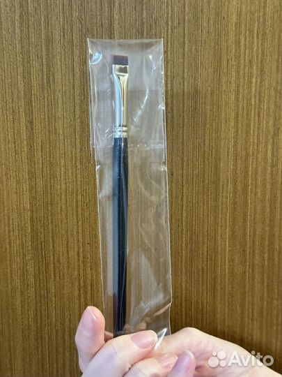 Кисть для макияжа новая, проф A.voevodina