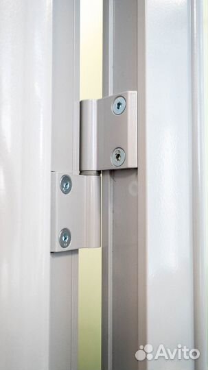 Стеклянная перегородка