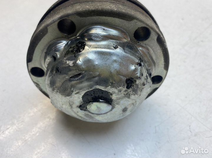 Полуось передняя левая Skoda Octavia (A7) 2013-202