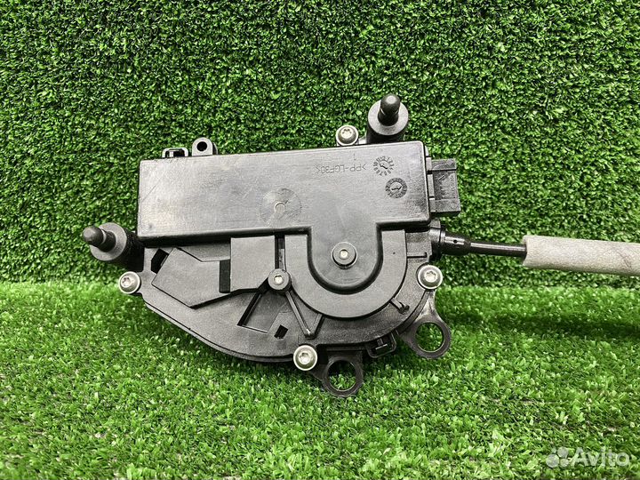 Замок борта с доводчиком левый BMW X5 G05 X7 G07