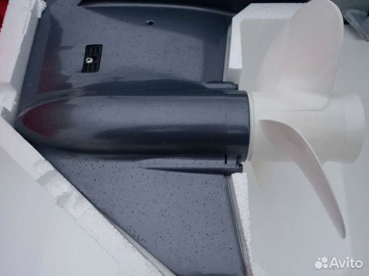 Лодочный мотор Yamaha (Ямаха) 40 XWL витрина