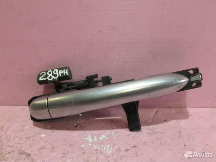 Ручка наружная передняя левая Renault Laguna - 2 поколение (2001-2005)