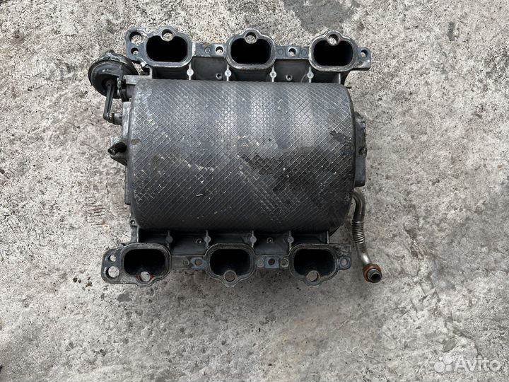 Впускной коллектор Mercedes M112 3.2