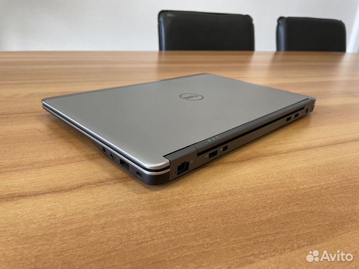 Ноутбук Dell 14