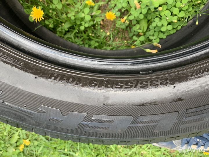 Bridgestone Dueler A/T 235/55 R19