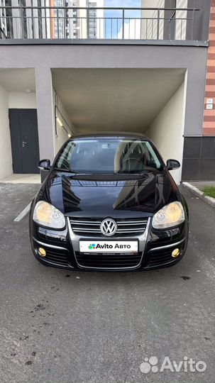 Volkswagen Jetta 1.6 AT, 2009, 189 600 км