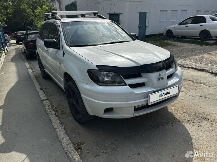 Mitsubishi Outlander 2.4 AT, 2003, 348 000 км
