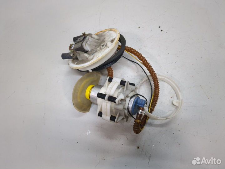 Насос топливный электрический Audi A6 (C5), 2004