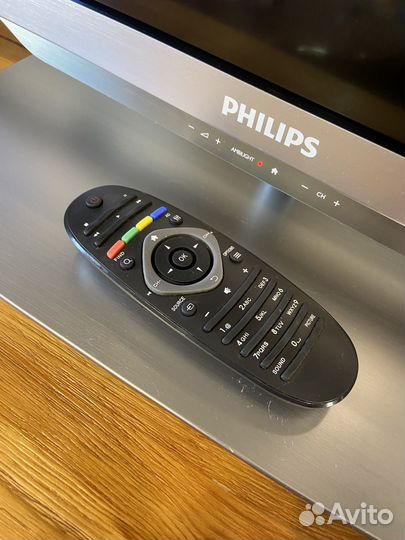 Телевизор Philips 42PFL7606H/60