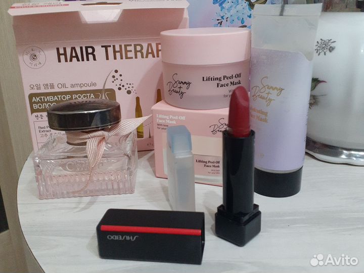 Косметика, духи, помада