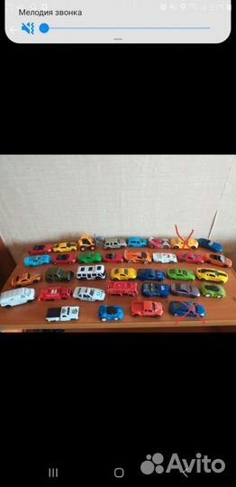 Машинки, кубики, разные ирушки