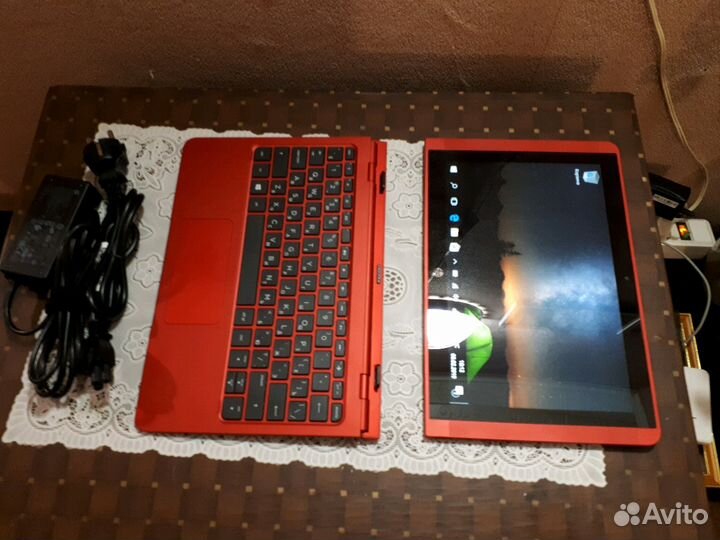 Нетбук/планшет HP с сенсорным экраном