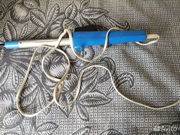 Щипцы для завивки волос