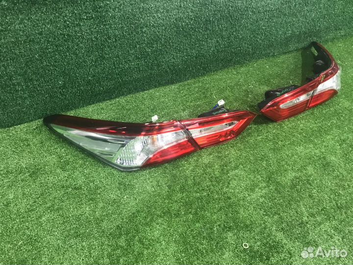 Фонарь задний (разное) Toyota Camry