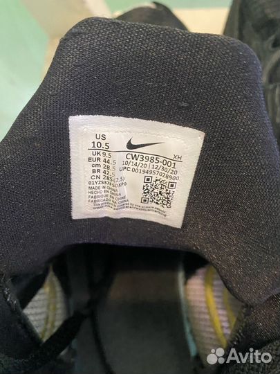 Кроссовки NIke kyrie