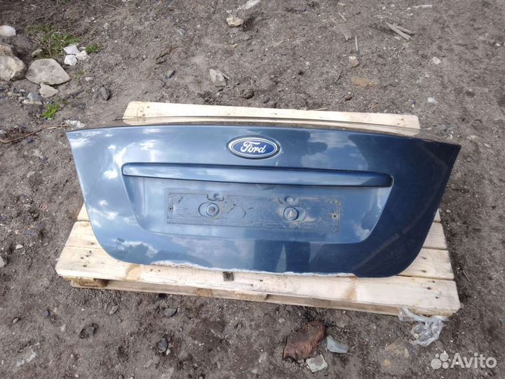 Крышка багажника Ford Focus 2