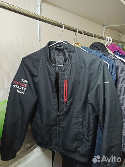 Куртка бомбер