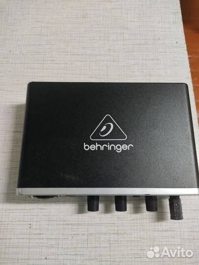 Аудиокарта Behringer umc22 + Микрофон BM-800