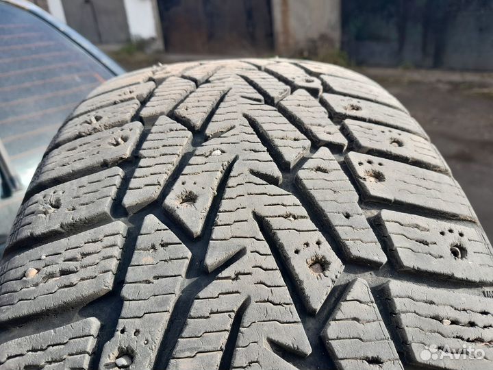 Nokian Tyres Nordman 7 215/60 R16