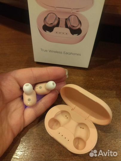 Беспроводные наушники rombica