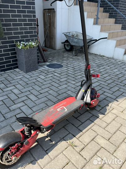 Самокат взрослый электрический