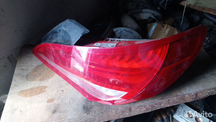 Фонарь задний правый CLA