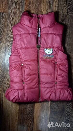 Куртка и жилетка для девочки 110-116р