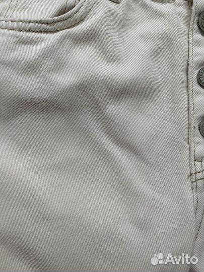 Бежевые джинсы pull&bear