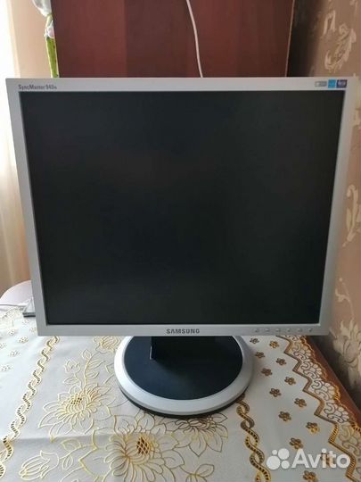 Мониторы Samsung 940N