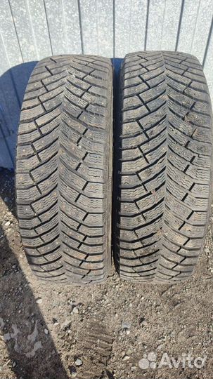 Michelin X-Ice North 4 225/65 R17