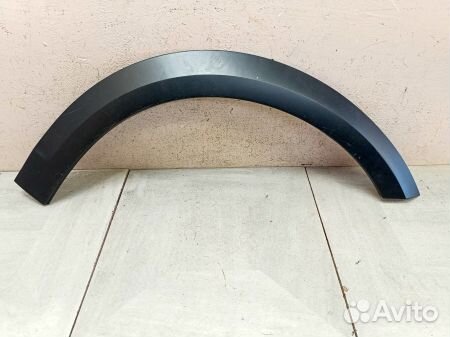 Накладка переднего крыла правого