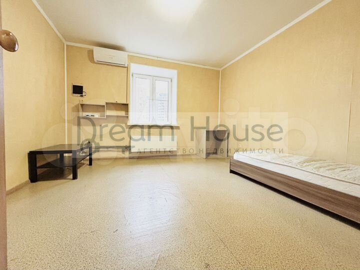 Квартира-студия, 27 м², 6/6 эт.