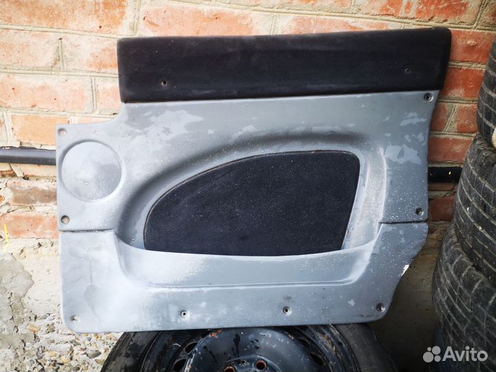 Обшивка двери Volkswagen Golf 3-е поколение